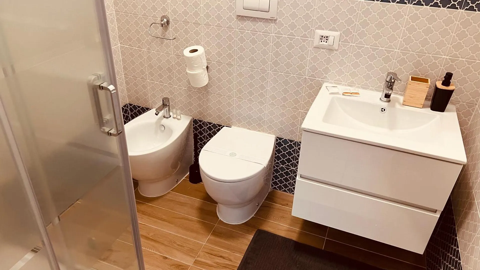 Aniene Home Roma דירה