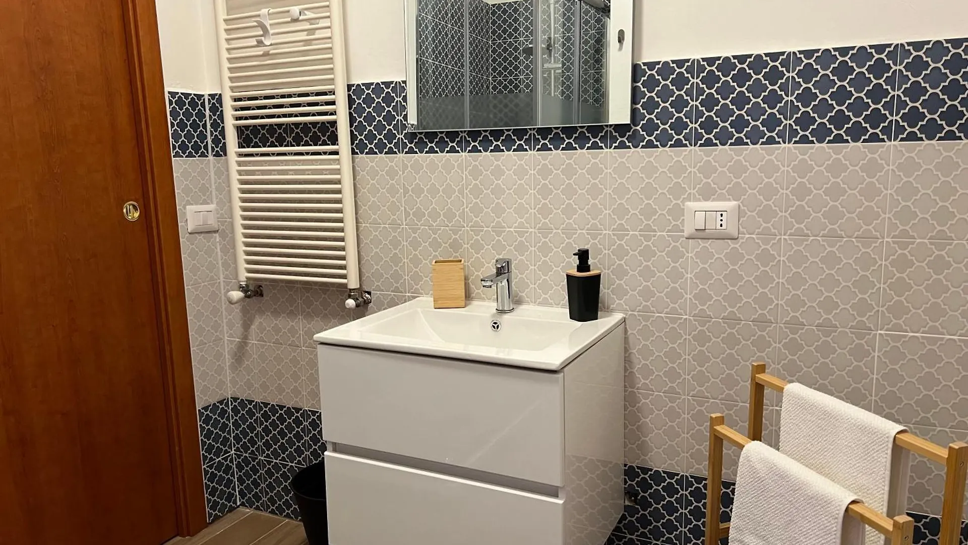 Aniene Home Roma דירה רומא